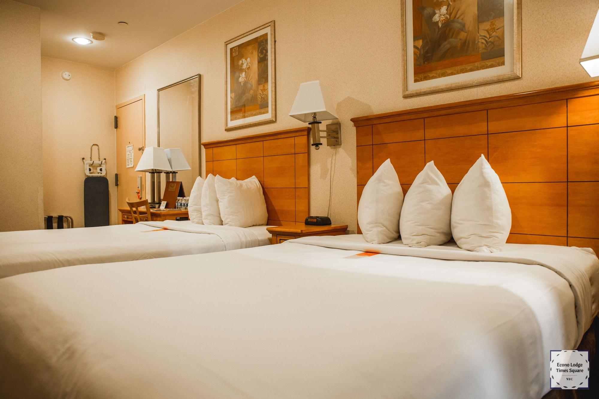 อีโคโน ลอดจ์ ไทม์สแควร์ นิวยอร์ก Hotel ภายนอก รูปภาพ
